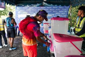 BIB: 
                            <button type="button" onclick="openModal(28155579)" class="btn btn-primary btn-sm float-right btn-popup" data-toggle="modal" data-target=".modal-high-quality">
                        <i class="fas fa-shopping-cart"></i> Add to Cart
                    </button>
                                            <button type="button" onclick="isThisMe(28155579, true)" class="btn btn-success btn-sm float-right btn-popup btn-isme hidden" data-toggle="tooltip" data-placement="bottom" title="นี่คือรูปของคุณใช่ไหม คลิกที่นี่เพื่อเอาเข้าอัลบั้ม">
                        <i class="fas fa-plus"></i> Add to album
                    </button>
                    <button type="button" onclick="isThisMe(28155579, false)" class="btn btn-warning btn-sm float-right btn-popup btn-isnotme hidden">
                        <i class="fas fa-ban"></i> Remove from album
                    </button>